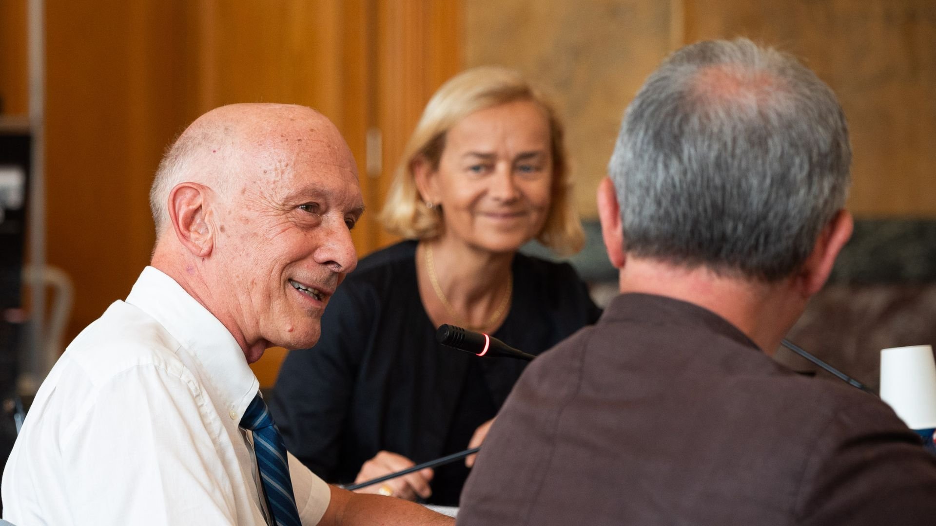 Giorgio Guariso receiving his appointment by Donatella Sciuto